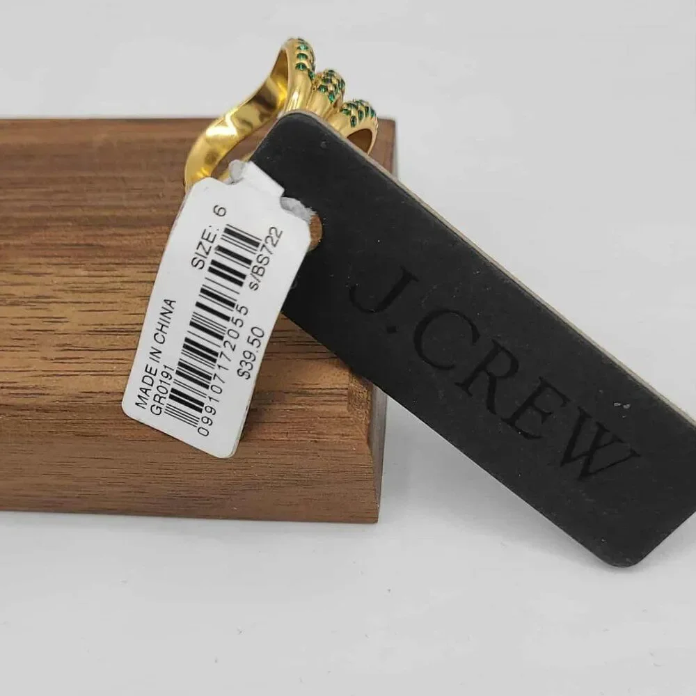 J Crew Emerald Green Stone Gold Tone Ring size 6 NWT!  NEW!
